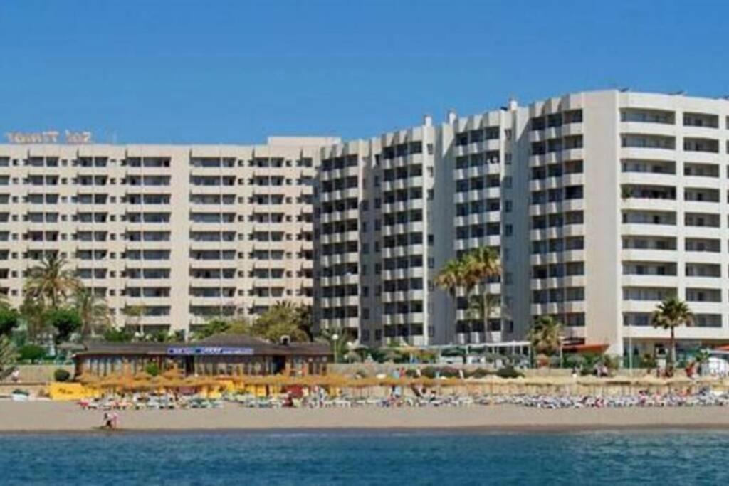 Estudio Recien Reformado En Hotel 1 Linea Playa Torremolinos Exteriér fotografie