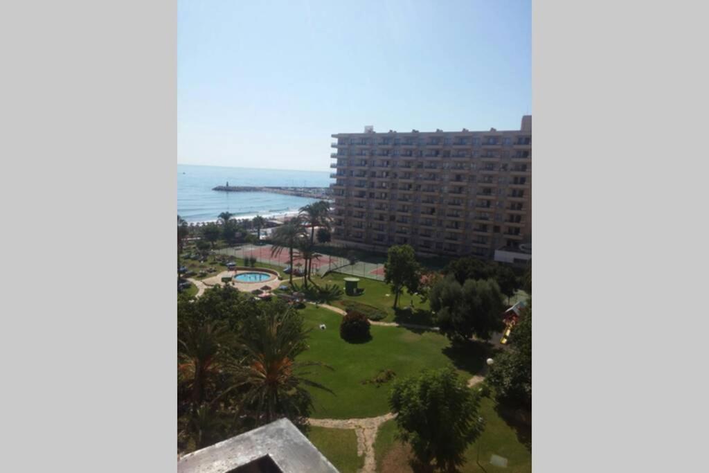 Estudio Recien Reformado En Hotel 1 Linea Playa Torremolinos Exteriér fotografie