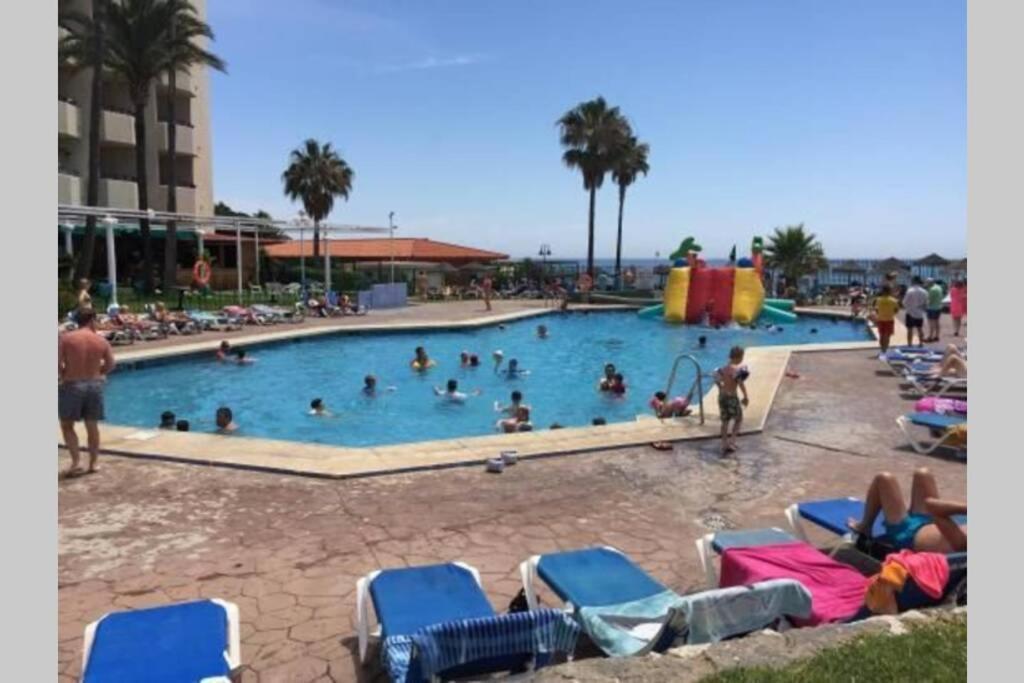 Estudio Recien Reformado En Hotel 1 Linea Playa Torremolinos Exteriér fotografie