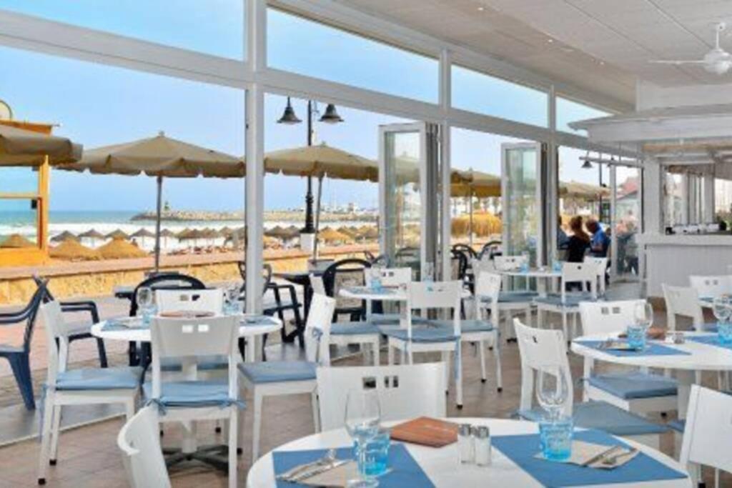 Estudio Recien Reformado En Hotel 1 Linea Playa Torremolinos Exteriér fotografie