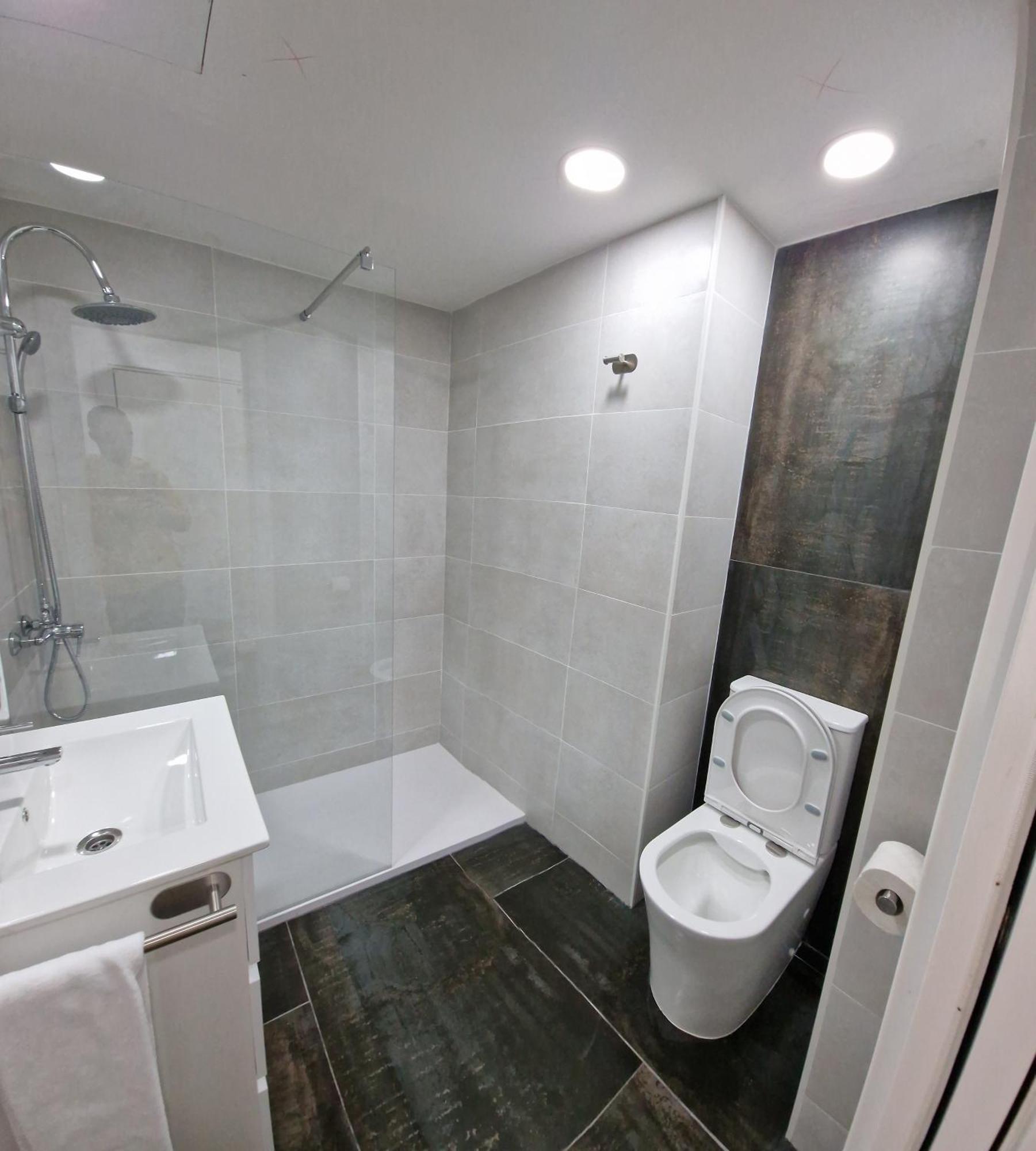 Estudio Recien Reformado En Hotel 1 Linea Playa Torremolinos Exteriér fotografie